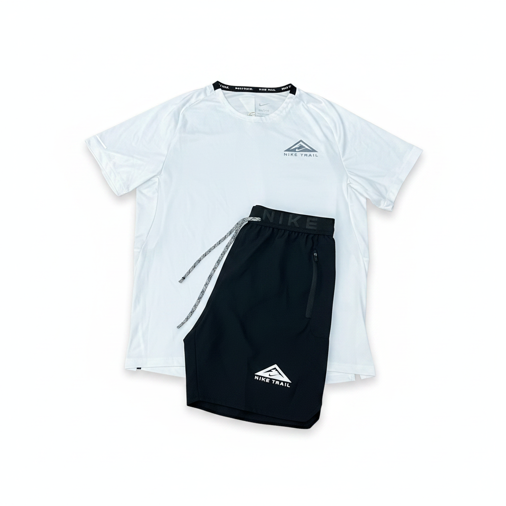 Ensemble Blanc et Noir Trail